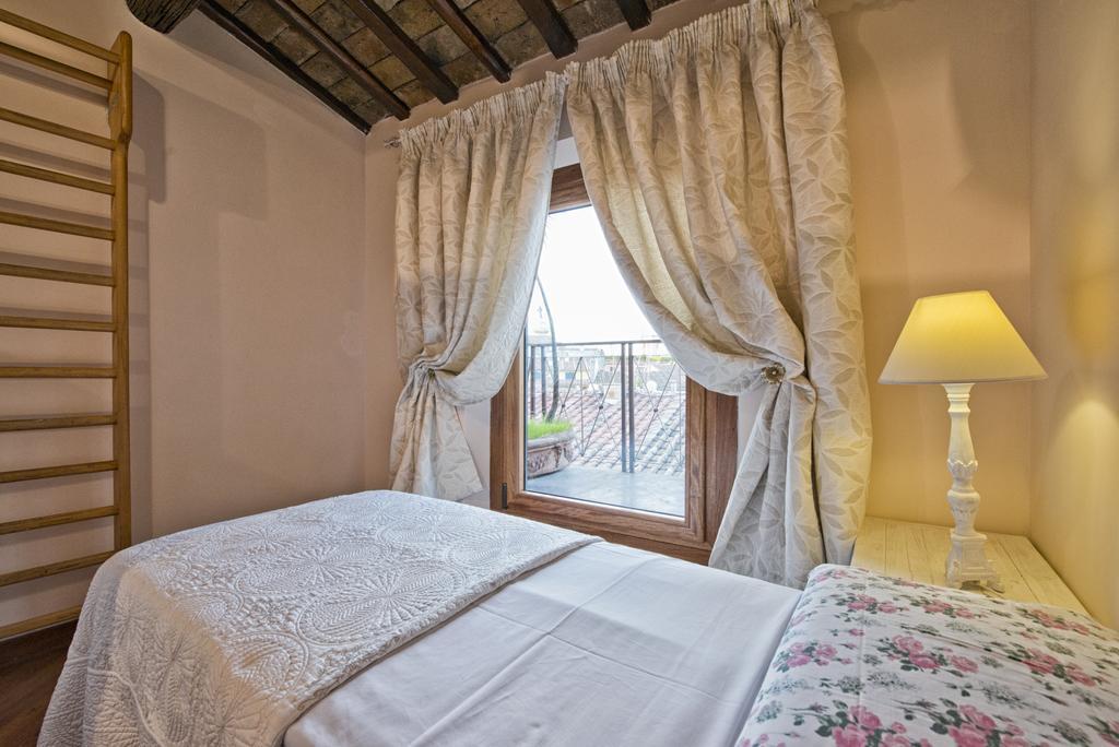 Pantheon Luxury Apartment Rom Zimmer foto